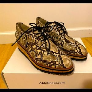 Aldos snake print Oxfords size 8.5